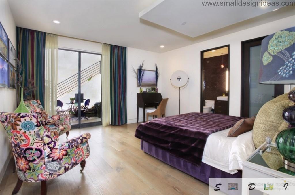 Purple bedroom with panoramic door