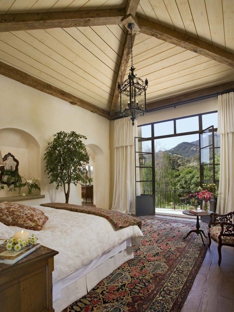 Mediterranean Interior Design Style. Nice first floor bedroom near the seaside