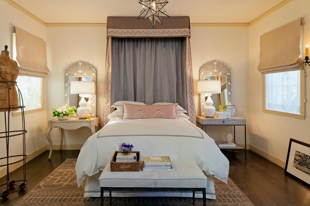 Mediterranean Interior Design Style. Nice night stands and lamps in the bedroom