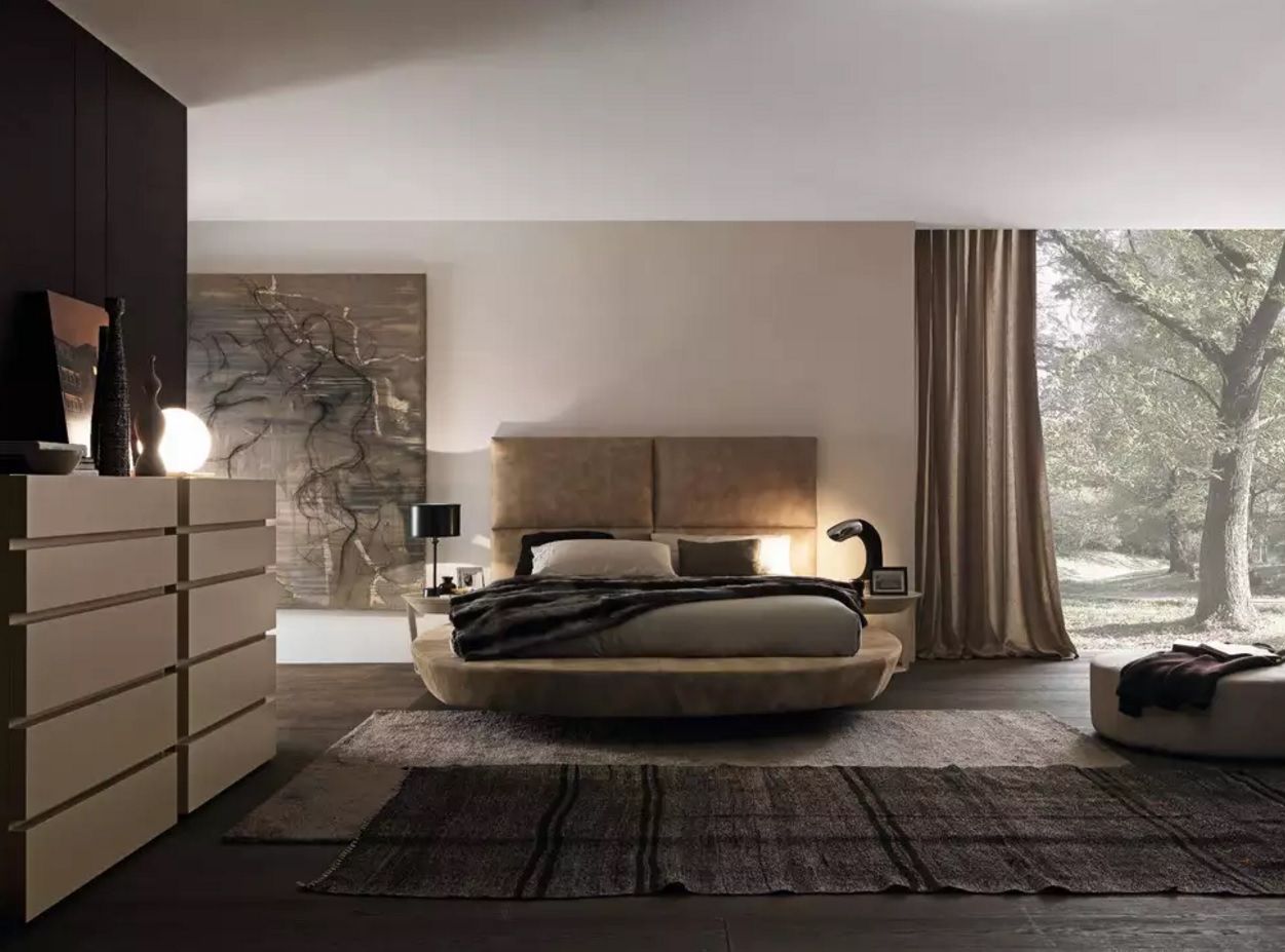 Circle Bed of Unique Bedroom Interior Design. Contemporary business style withing the modern bedroom