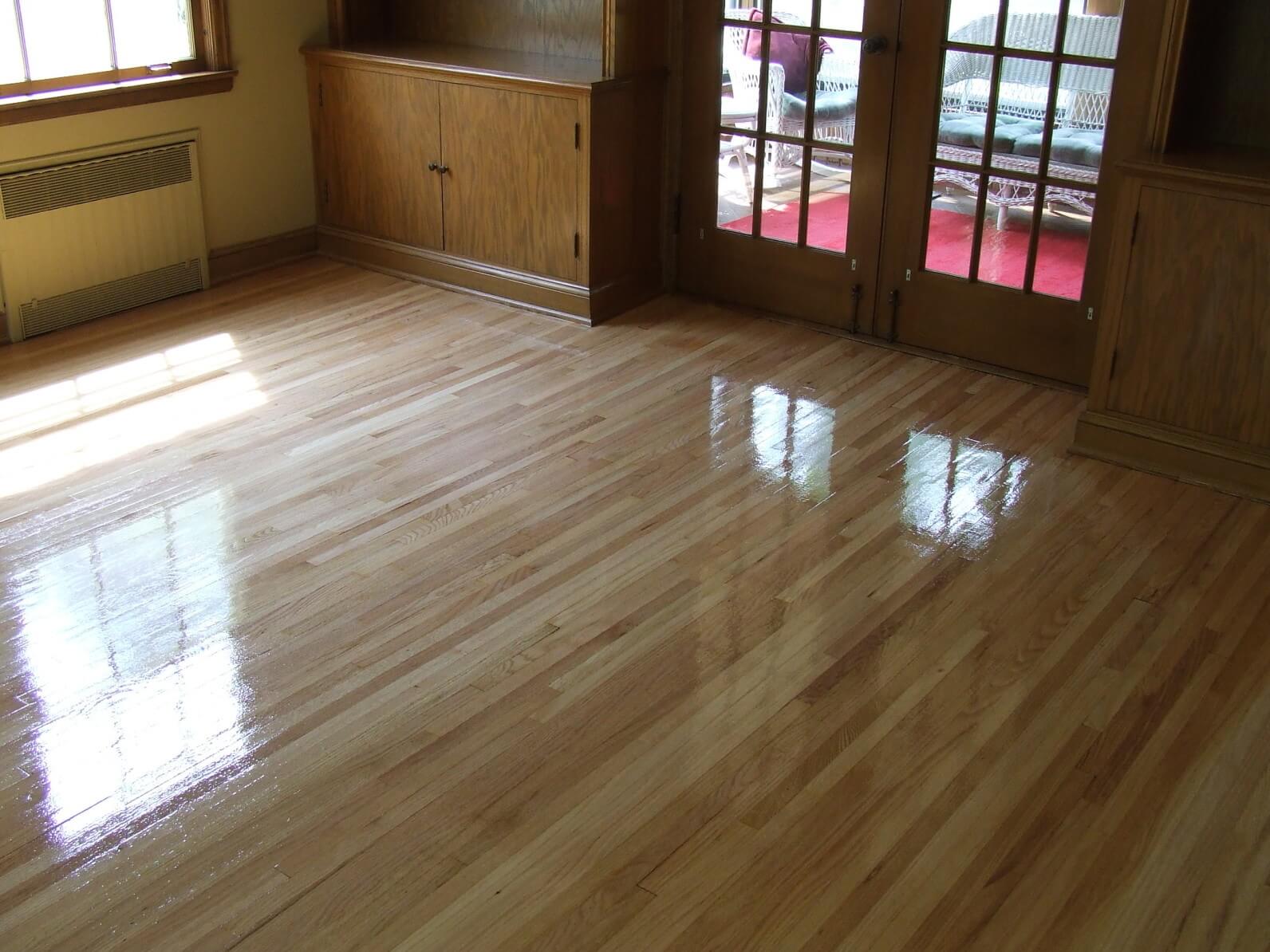 linoleum floors in living room