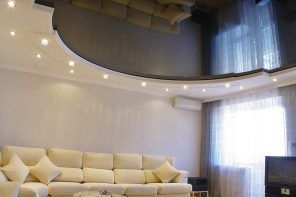 Stretch Ceilings: Types, Advantages, Disadvantages and Photos. Spectacular mirroring surface of the PVC ceiling