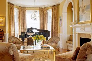 Victorian Interior Design Style. Description, History, Examples and Photos: English typical living room royal decoration