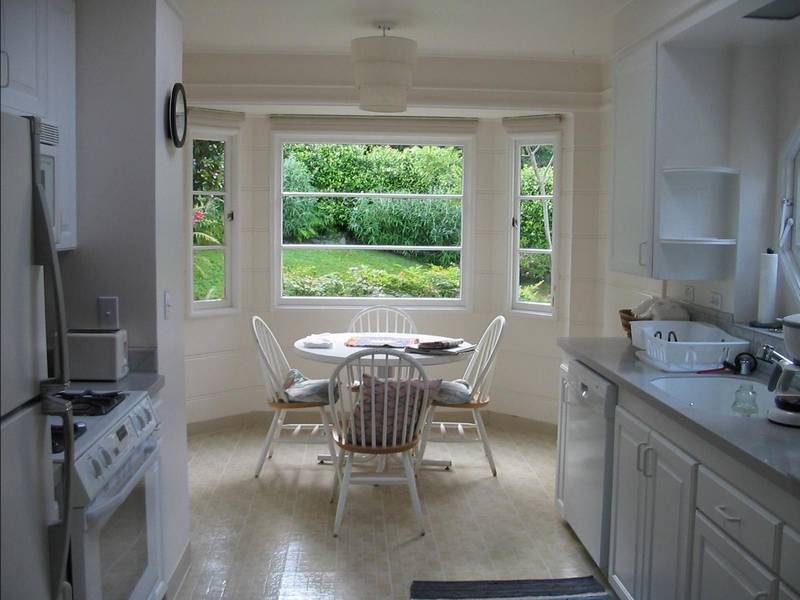 White American classic style at the kitchen with bay window