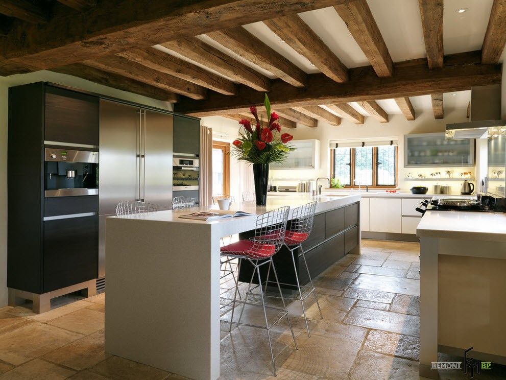 Cute open ceiling beams idea for the modern large kitchen