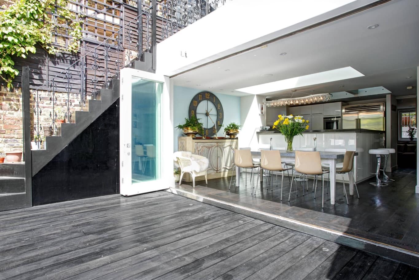 Dark wood terrace deck of the New-York open space apartment
