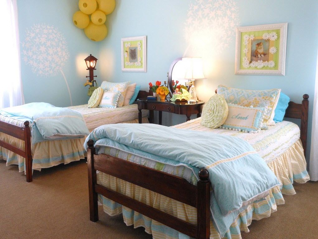 Classic children's room for two in blue colors