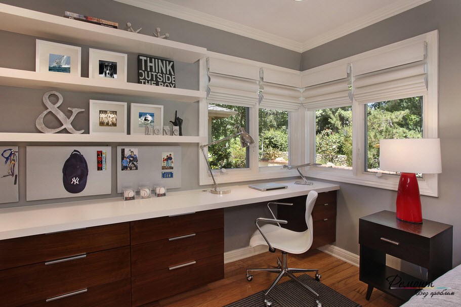 Home Office In The Bedroom Is It The Right Place Small