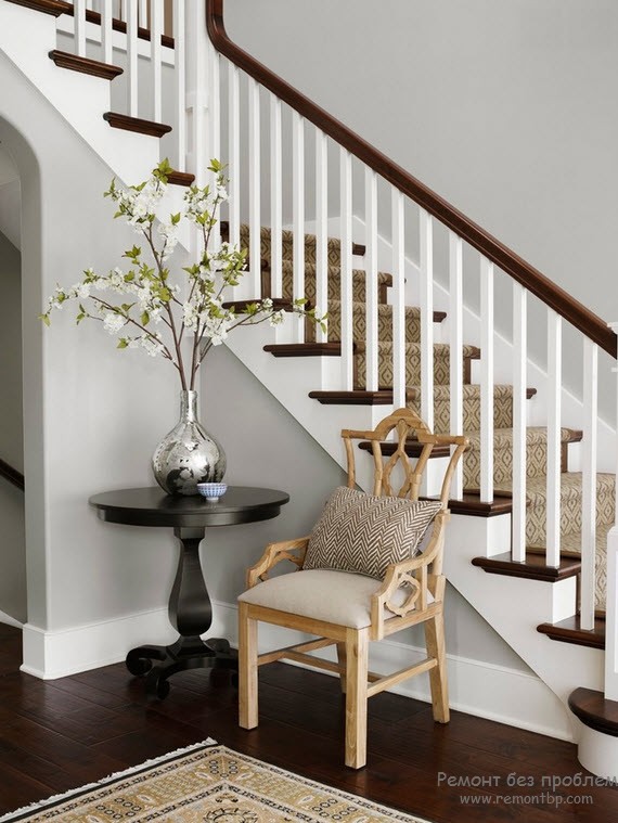 The vase under tha stairs at Classic styled house