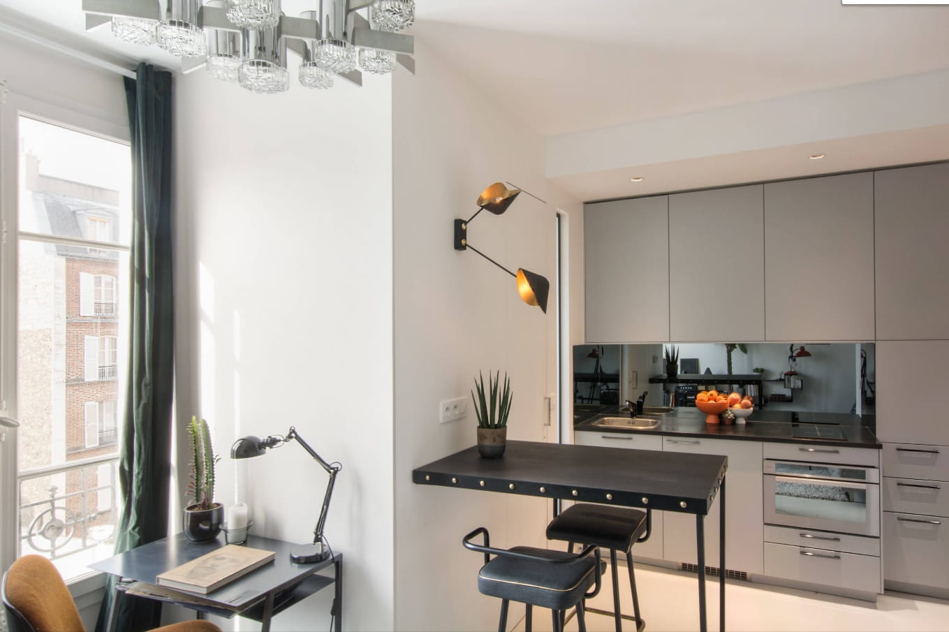 Overview of 10+ Biggest Home Design Trends in 2019 so Far. Complex lighting at modern kitchen
