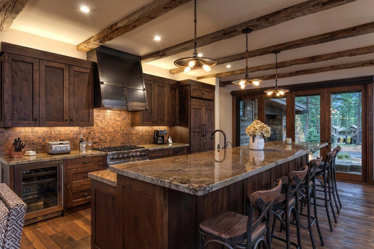 Chalet Kitchen Interior: Description, Design Tips with Photos. Gorgeous marble top of the ethnic dark room