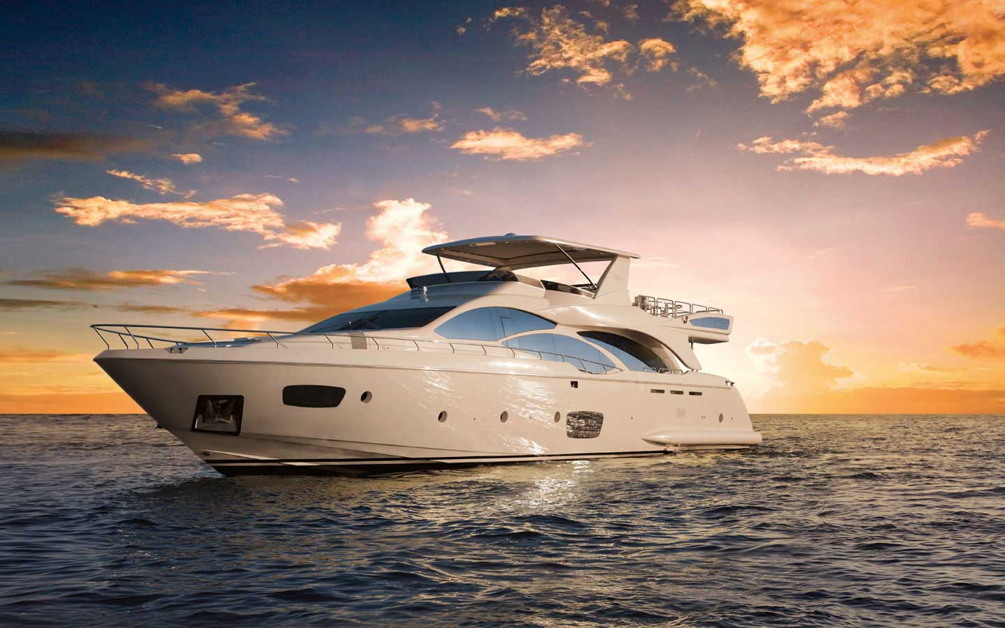 When arranging a yacht, it is necessary to take into account high humidity and the possibility of strong pitching