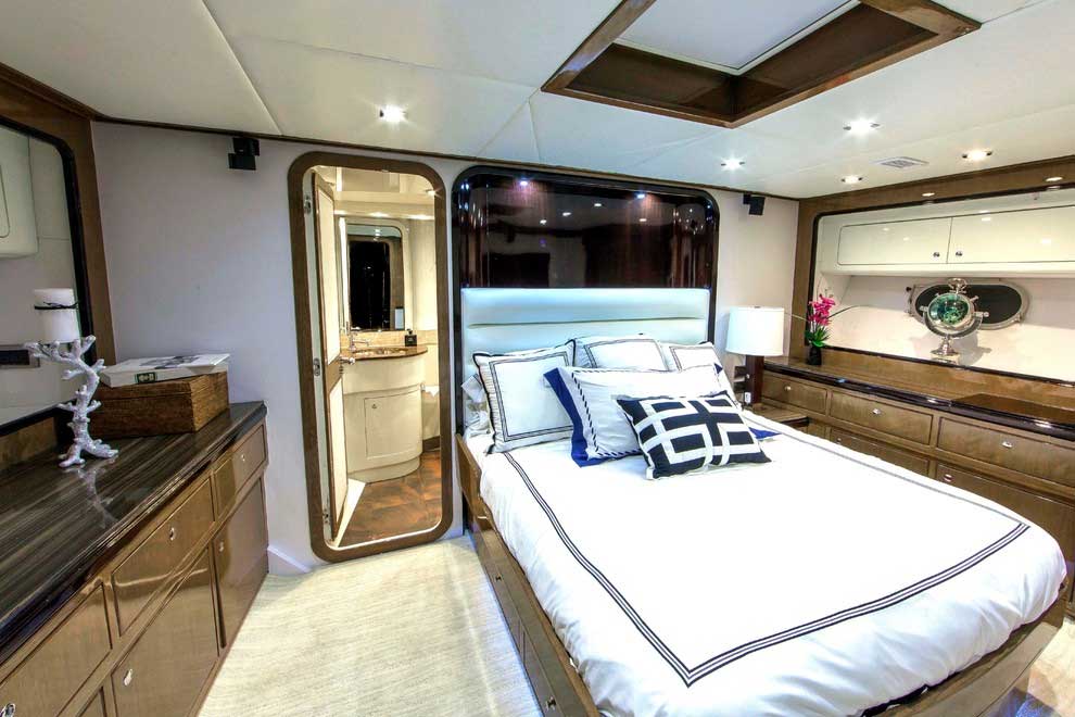 yacht and boat interior design ideas for any space - small