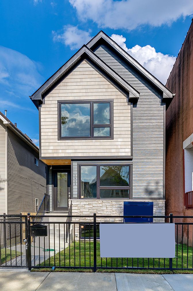 Small Modern House in Chicago Downtown Review