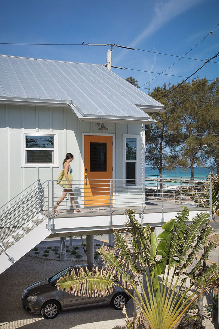 Small Beach House Designs Small beach house by polly harbison design ...