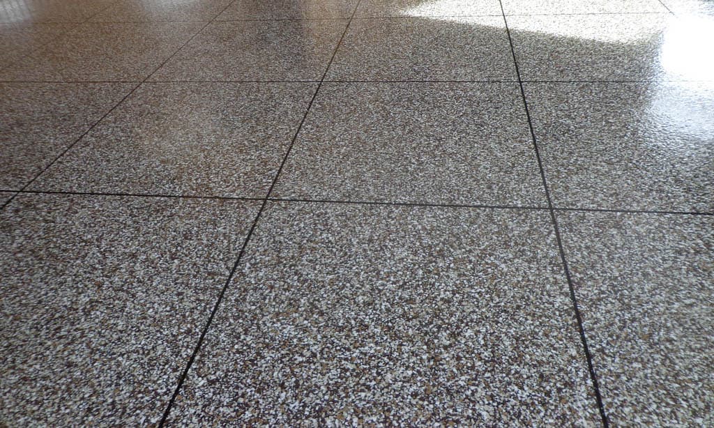 Why You Should Use Polyaspartic Floor Coating in Your Business Establishment