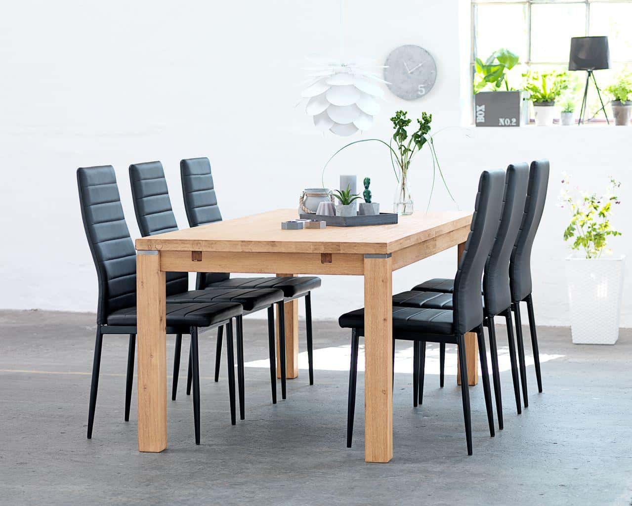 Modern Leather Dining Chairs to Complement the Interior