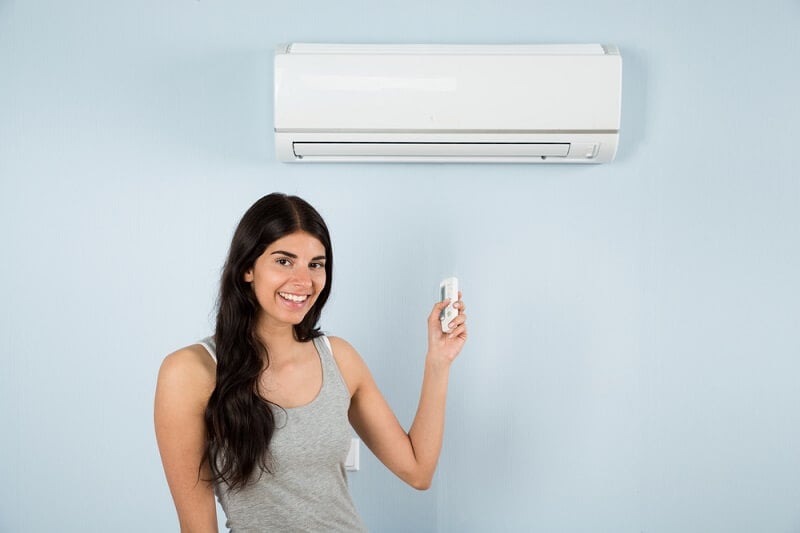 Several Notable Benefits of Using Air Conditioning. Remote controlling