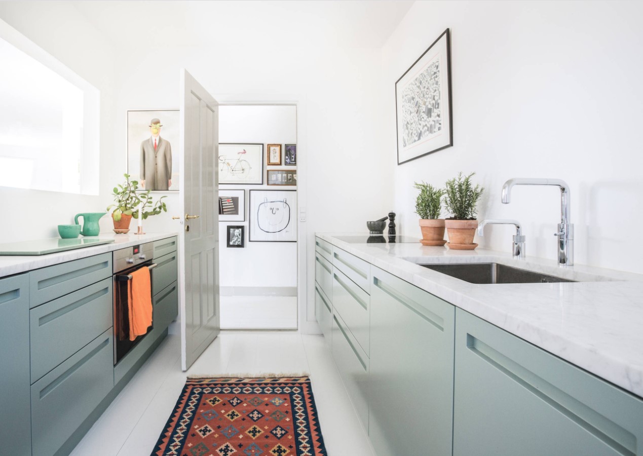 modern narrow kitchen design