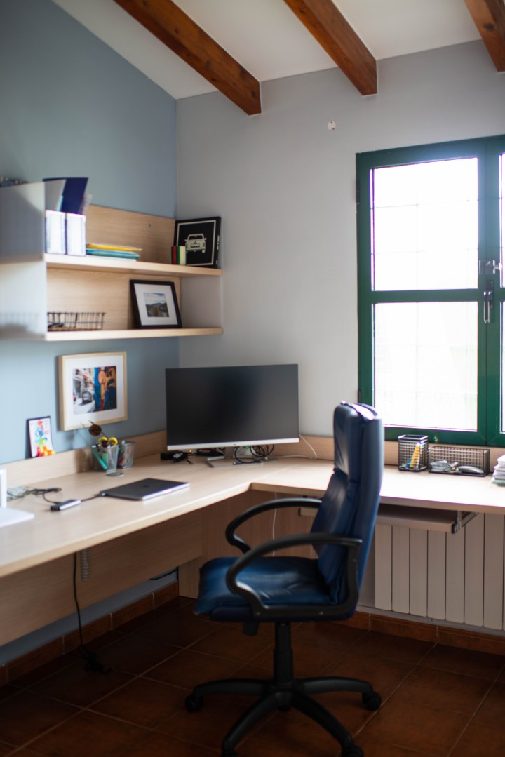4 Ways to Make Your Home Office More Comfortable - Small Design Ideas