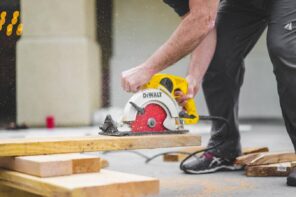 How to Choose the Right Materials For Your Home? Preparing the wooden planks with circular saw