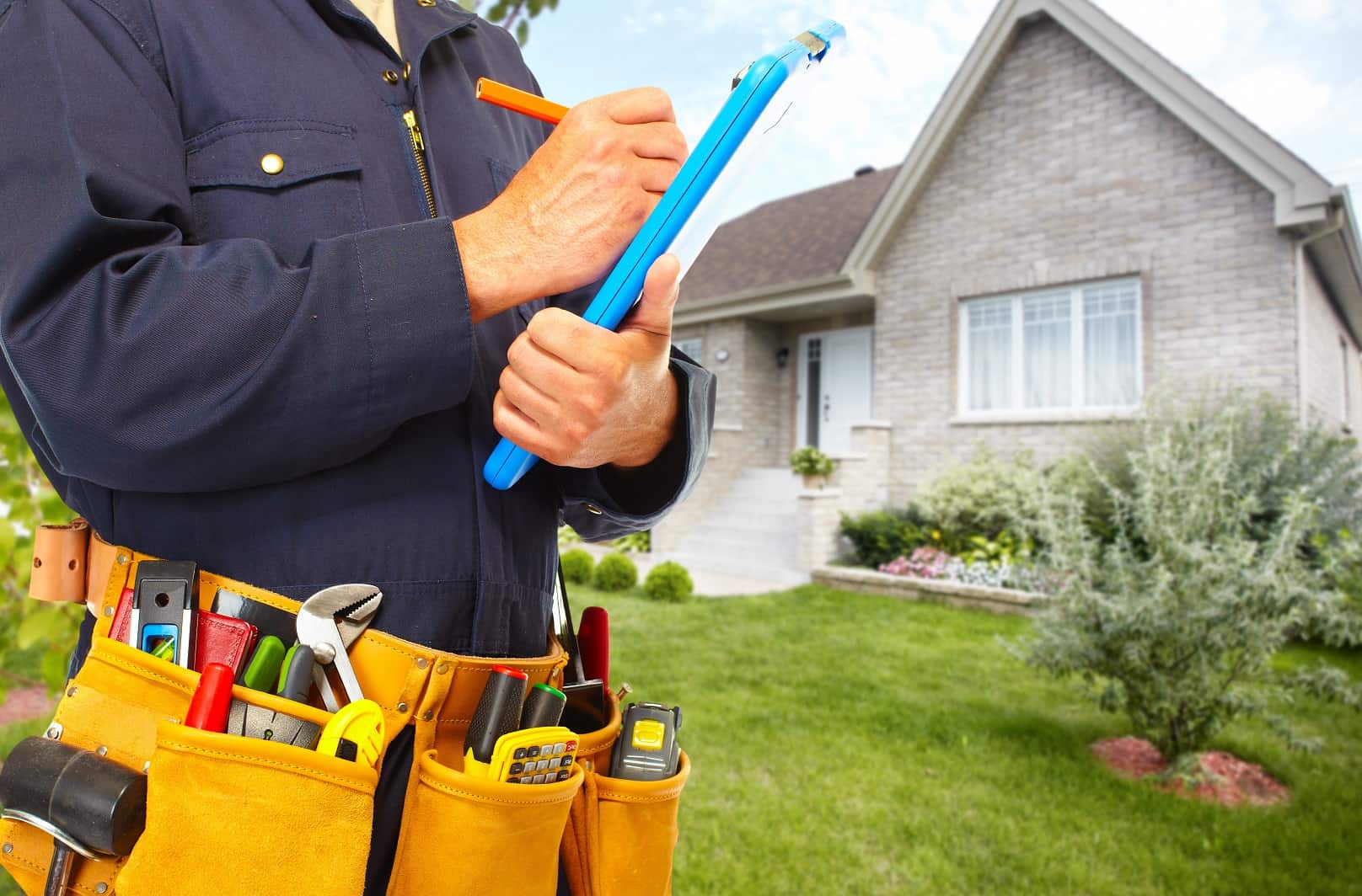 5 Easy Tips For DIY Home Plumbing Inspection. The plumber making notes at the tablet