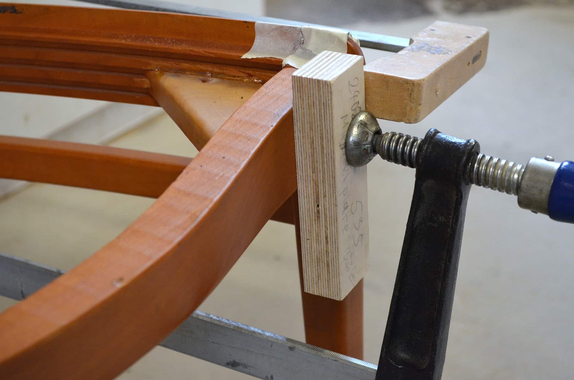 The Complete Guide to Wood Protection Solutions. Fastening the table frame