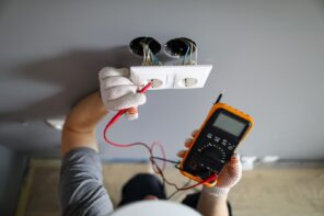Why You Should Never Do Your Own Electrical Repairs. Measuring the voltage at the dismantled socket with ammeter